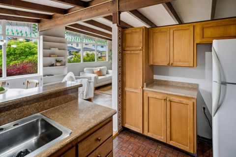 Tiny photo for 831 Arlington Place, DEL REY OAKS, CA 93940 (MLS # ML82047278)