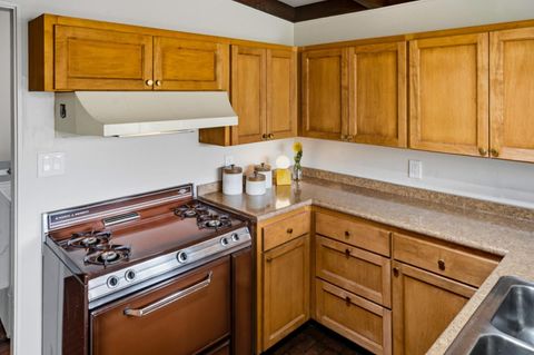 Tiny photo for 831 Arlington Place, DEL REY OAKS, CA 93940 (MLS # ML82047278)