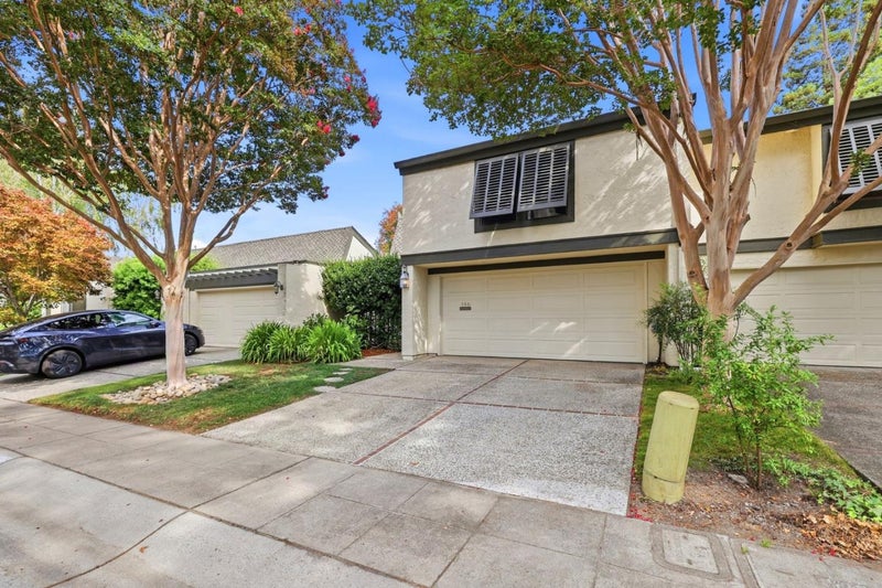 146 Hemlock Court