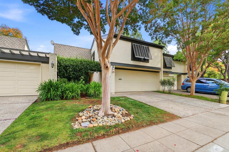 146 Hemlock Court