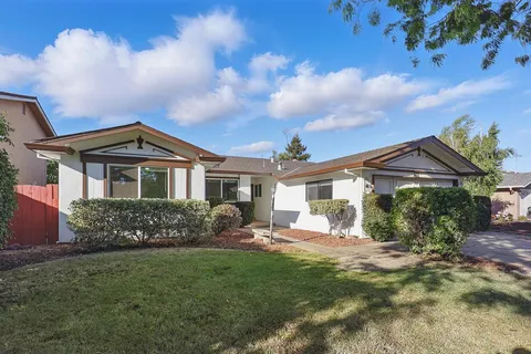 5011 Doyle Road, San Jose, CA 95129 - #: ML82003674