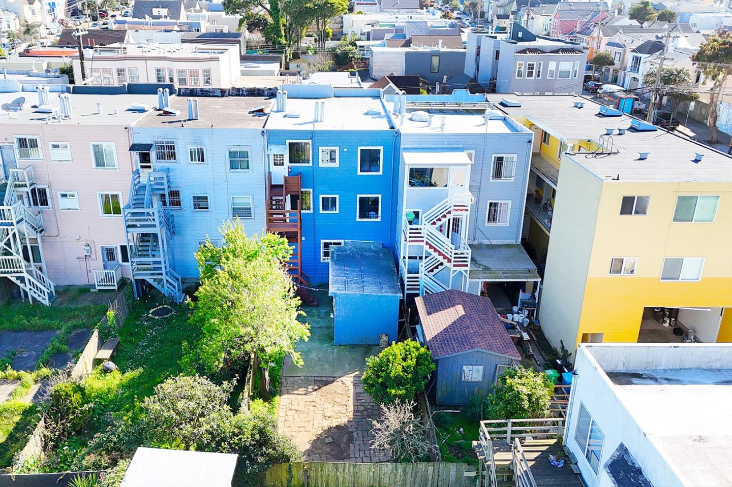 130-132 Holloway Avenue