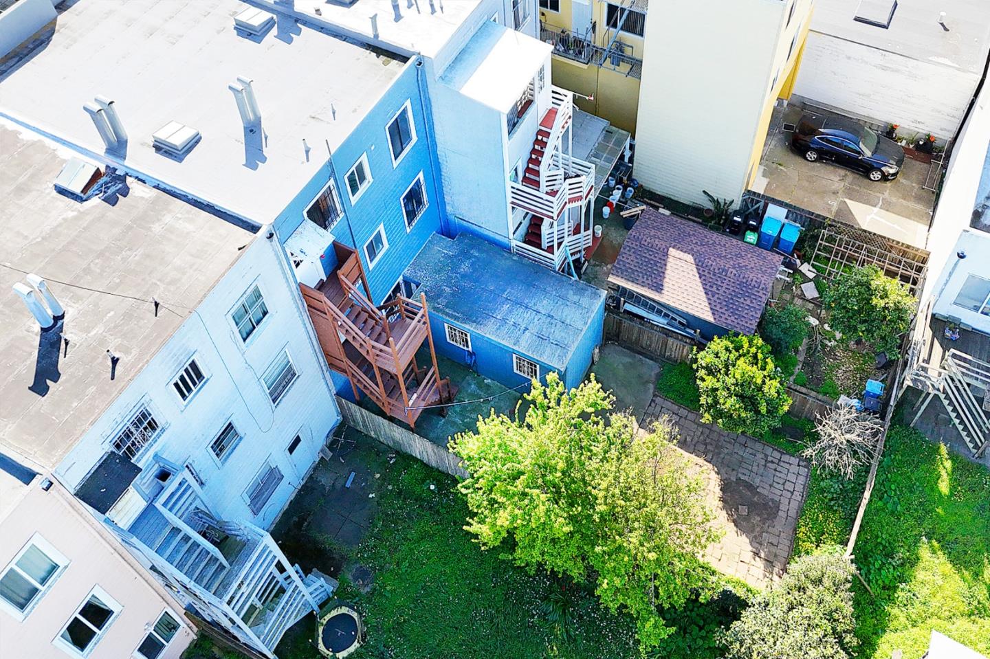 130-132 Holloway Avenue