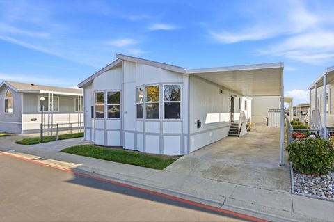 Tiny photo for 1358 Old Oakland Road #120, SAN JOSE, CA 95112 (MLS # ML82029628)