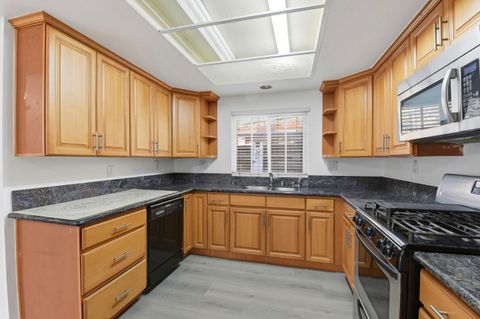 Tiny photo for 29016 Lillyglen Drive, SANTA CLARITA, CA 91387 (MLS # ML82029336)