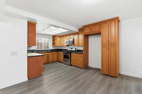 Tiny photo for 29016 Lillyglen Drive, SANTA CLARITA, CA 91387 (MLS # ML82029336)