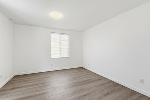 Tiny photo for 29016 Lillyglen Drive, SANTA CLARITA, CA 91387 (MLS # ML82029336)