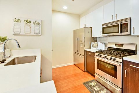 555 Bartlett Street Unit 312, San Francisco, CA 94110 - #: ML81957206