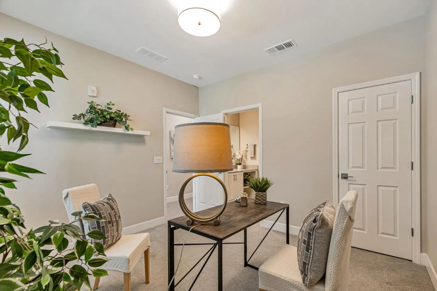 Milpitas, California 95035, United States, 3 Bedrooms Bedrooms, ,4 BathroomsBathrooms,Residential,Active,216015