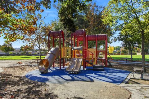 Tiny photo for 40 Cherry Crest Lane, SAN JOSE, CA 95136 (MLS # ML82027756)