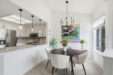 Tiny photo for 40 Cherry Crest Lane, SAN JOSE, CA 95136 (MLS # ML82027756)