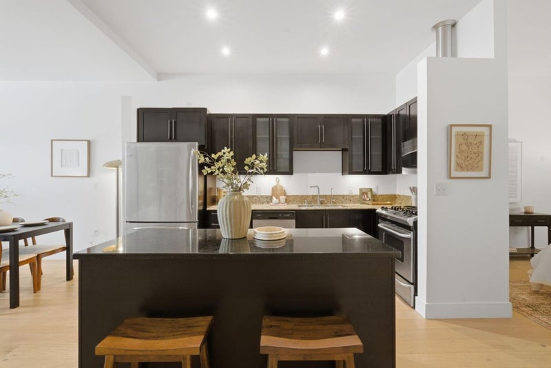 1001 46th Street 212