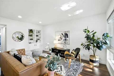 3015 Los Prados Street Unit 114, San Mateo, CA 94403 - #: ML82016392