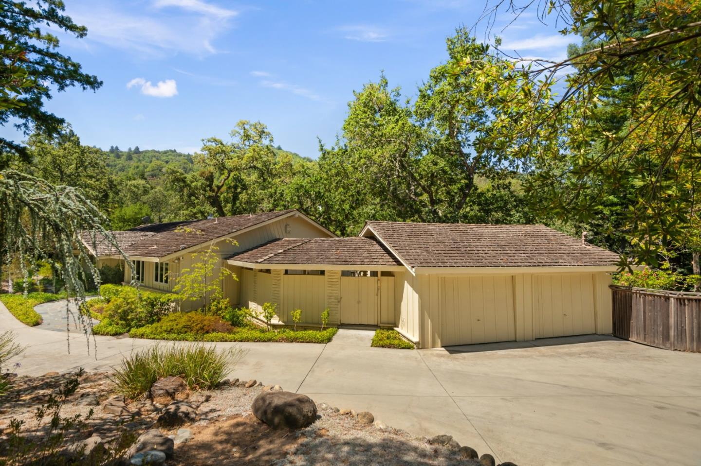15355 Peach Hill Road