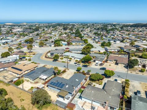 Tiny photo for 3202 TALLMON Street, MARINA, CA 93933 (MLS # ML82028032)