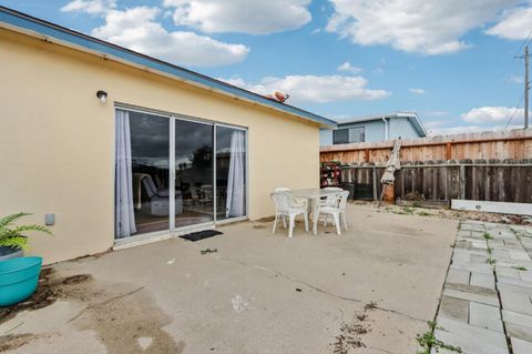 Tiny photo for 3202 TALLMON Street, MARINA, CA 93933 (MLS # ML82028032)