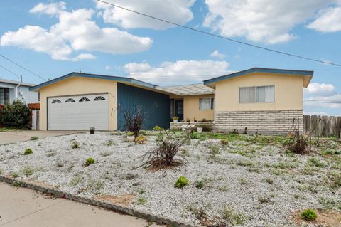 Tiny photo for 3202 TALLMON Street, MARINA, CA 93933 (MLS # ML82028032)