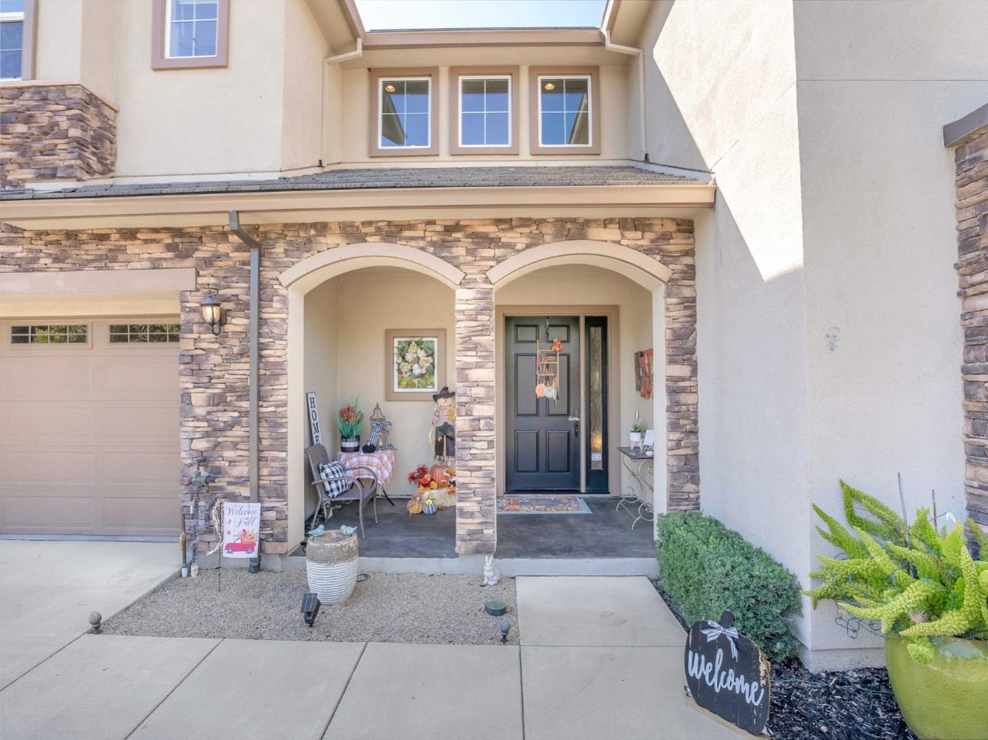 9241 Tea Tree Court