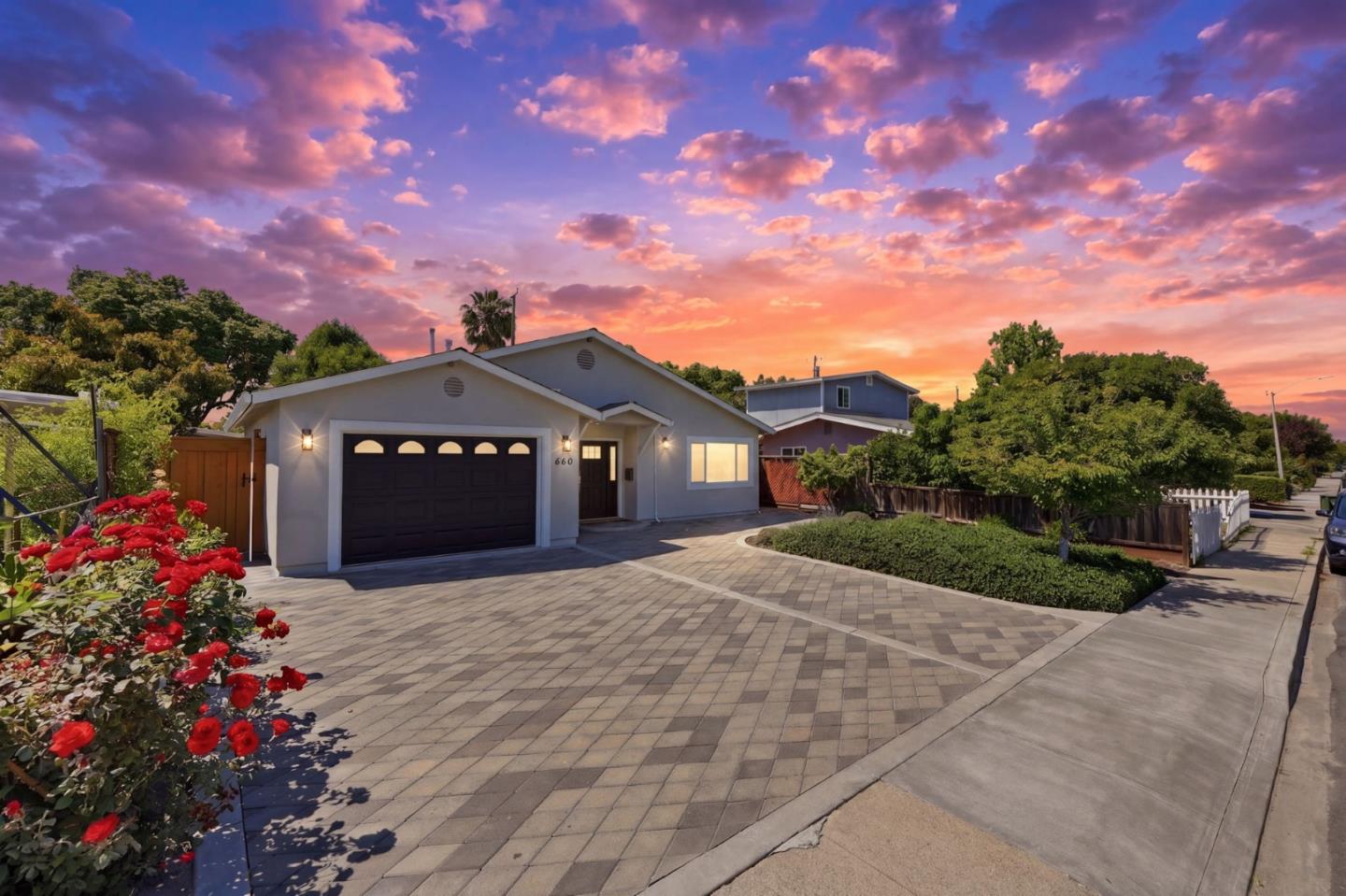 660 Hamilton Lane