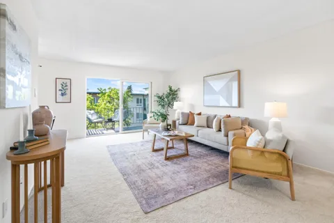 904 Peninsula Avenue Unit 409, San Mateo, CA 94401 - #: ML82003533