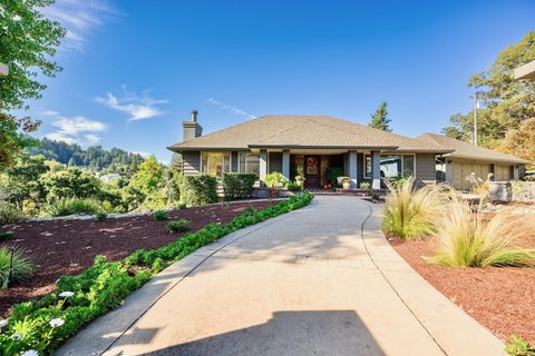 Photo of 207 Sunridge Drive, SCOTTS VALLEY, CA 95066 (MLS # ML81941278)