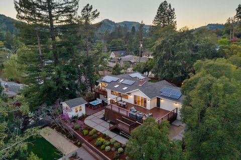 Tiny photo for 6 Valencia Road, Orinda, CA 94563 (MLS # ML82038808)