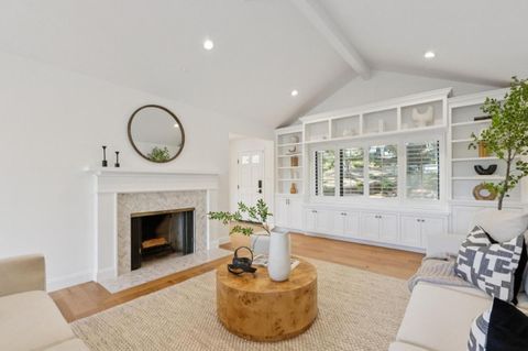 Tiny photo for 6 Valencia Road, Orinda, CA 94563 (MLS # ML82038808)