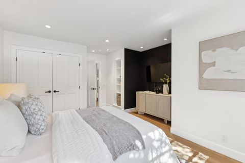 Tiny photo for 6 Valencia Road, Orinda, CA 94563 (MLS # ML82038808)