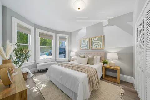 438 30th Street, San Francisco, CA 94131 - #: ML82022133