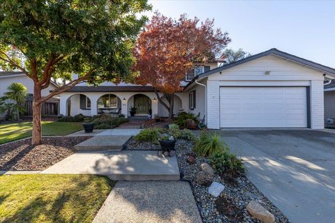 Photo of 1022 Burlwood Drive, SAN JOSE, CA 95120 (MLS # ML82029425)