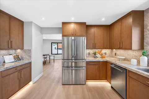 Tiny photo for 1550 Winding Way, BELMONT, CA 94002 (MLS # ML82046731)