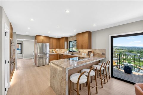 Photo of 1550 Winding Way, BELMONT, CA 94002 (MLS # ML82046731)