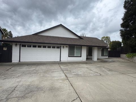 Photo of 8149 Glen Canyon Court, CITRUS HEIGHTS, CA 95610 (MLS # ML82025666)