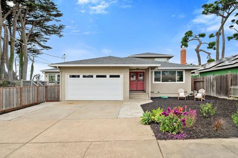 Featured picture for the property ML82020144