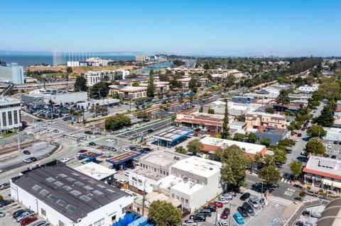 Tiny photo for 1126 Broadway #1, BURLINGAME, CA 94010 (MLS # ML82043690)