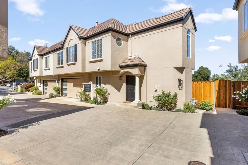 82 Dot Avenue
