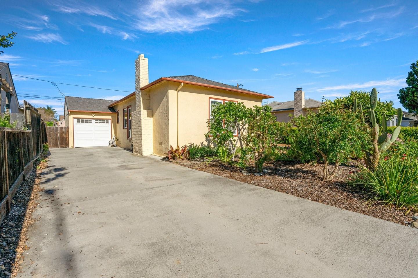 1376 North San Pedro Street