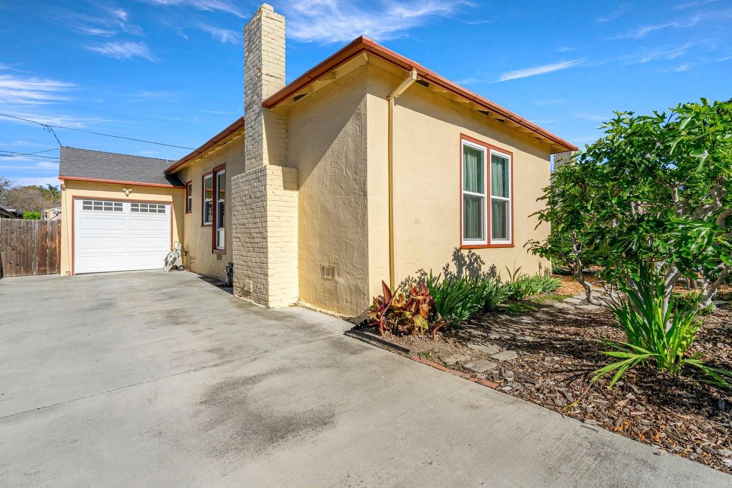 1376 North San Pedro Street