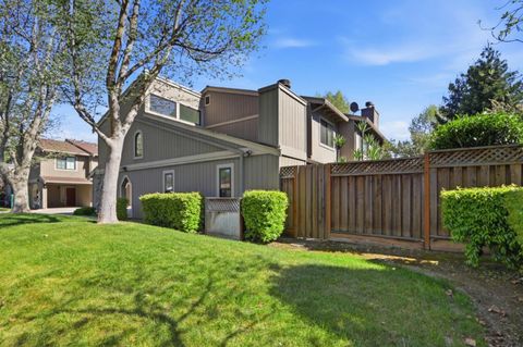 Tiny photo for 2051 Delbarr Court, SAN JOSE, CA 95125 (MLS # ML82030426)