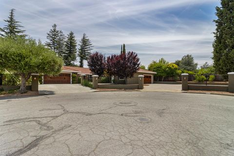 13262 Via Blanc Court, Saratoga, CA 95070 - #: ML81968253