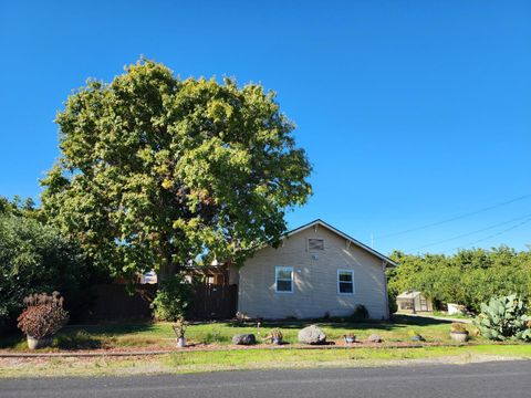 Tiny photo for 3719 N Hart Road, Modesto, CA 95358 (MLS # ML82026496)