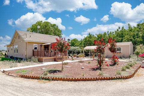 Tiny photo for 3719 N Hart Road, Modesto, CA 95358 (MLS # ML82026496)