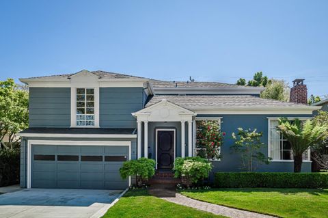 Photo of 229 Aragon Boulevard, SAN MATEO, CA 94402 (MLS # ML82042422)