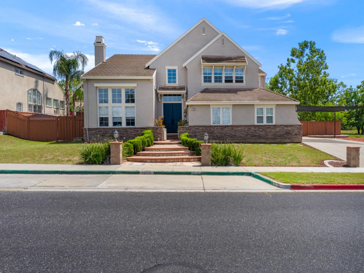3598 Casabella Avenue