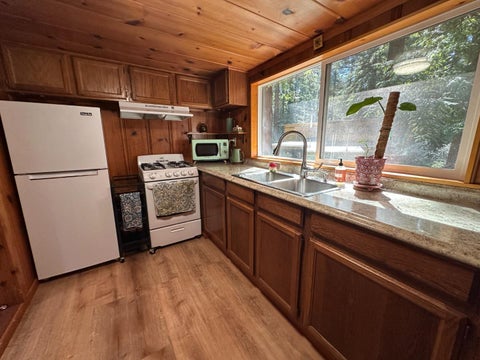 Tiny photo for 155 Mcgaffigan Mill Road, Boulder Creek, CA 95006 (MLS # ML82035637)