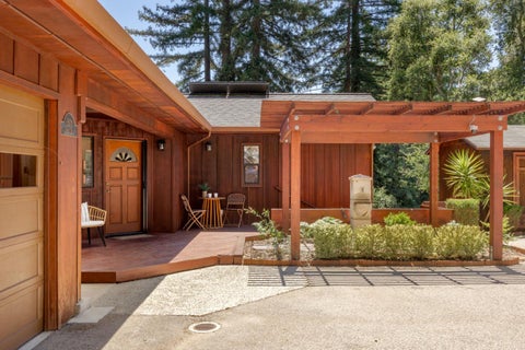 Tiny photo for 301 Upper Road, BOULDER CREEK, CA 95006 (MLS # ML82052590)