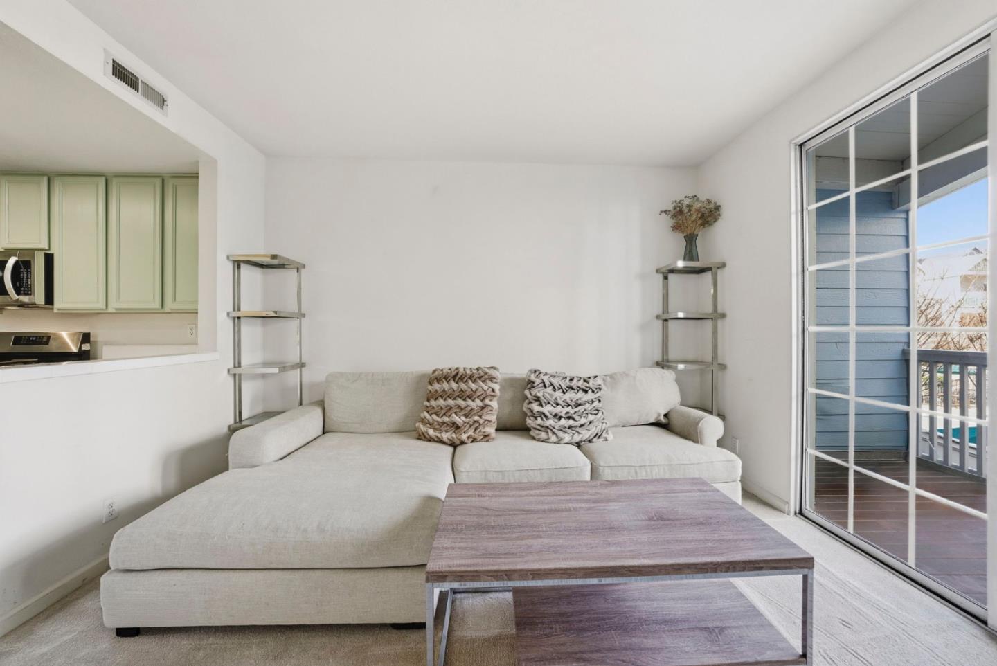 607 Arcadia Terrace 204