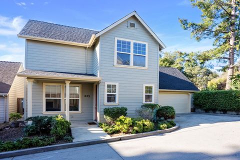 Photo of 223 Button Street, SANTA CRUZ, CA 95060 (MLS # ML82028556)