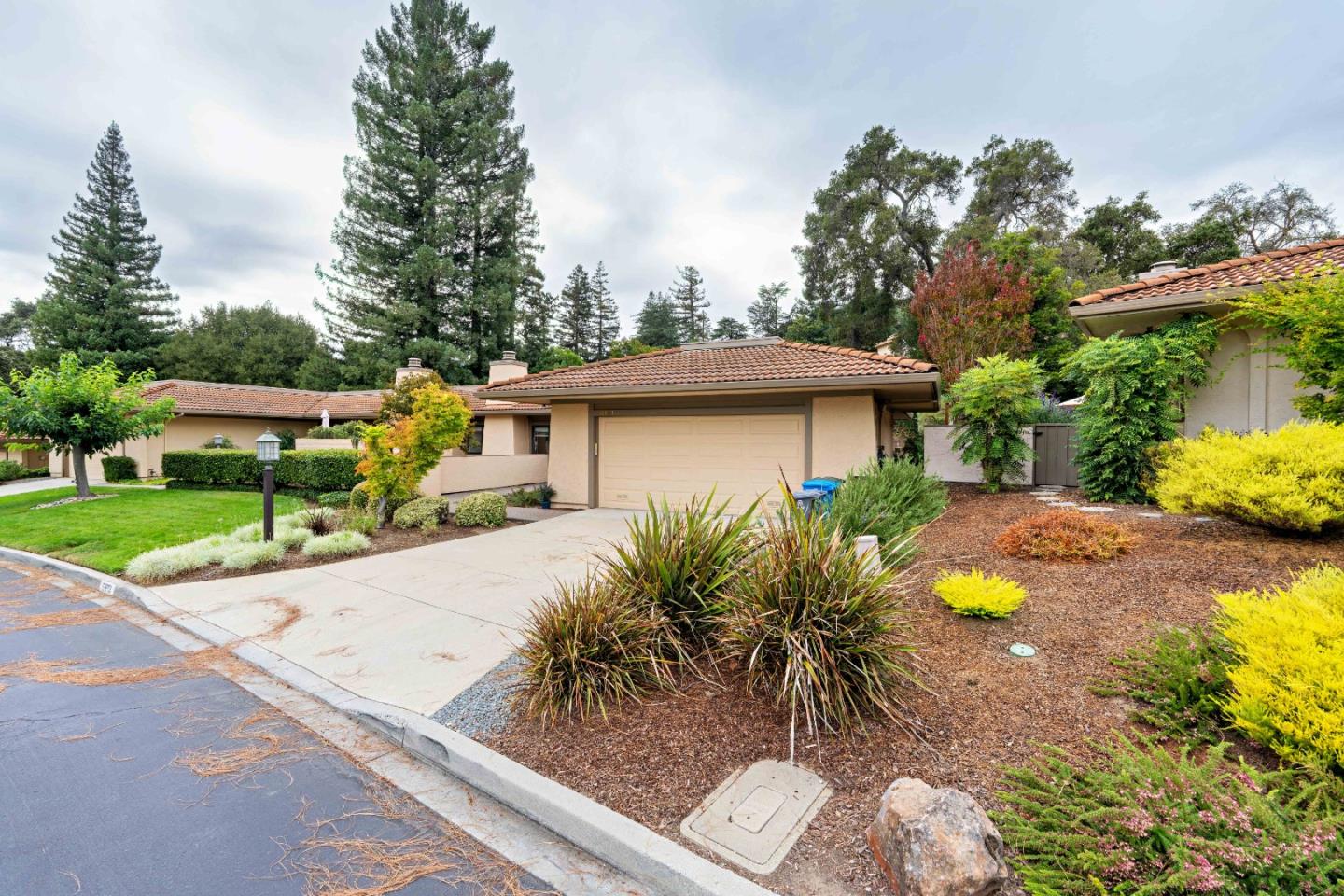 10893 Canyon Vista Drive