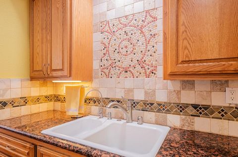 Tiny photo for 300 Mesa Road, SALINAS, CA 93908 (MLS # ML82031344)